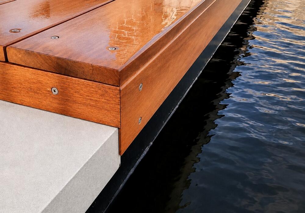 Close Up Pavers Lighter Deck